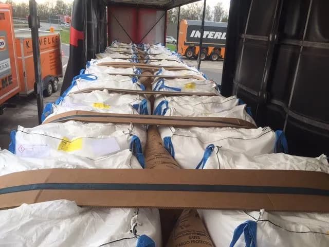 Ile big bagów na naczepę? Limit 24 tony i praktyczne obliczenia